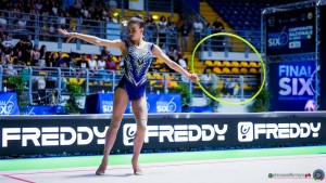 final6 t1 milanese forza e coraggio antonacci sofia maya   cerchio sfe07531 copia simone ferraro ph copia